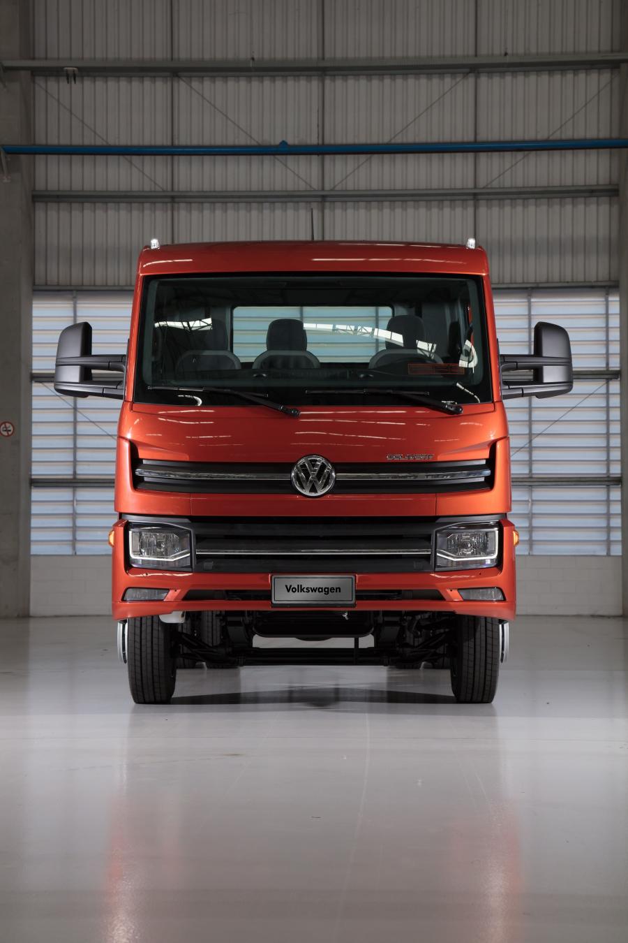  Volkswagen Delivery 13.180 2017 года  (фото 3 из 11)